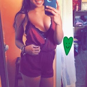 Maroon romper ❌ SOLD
